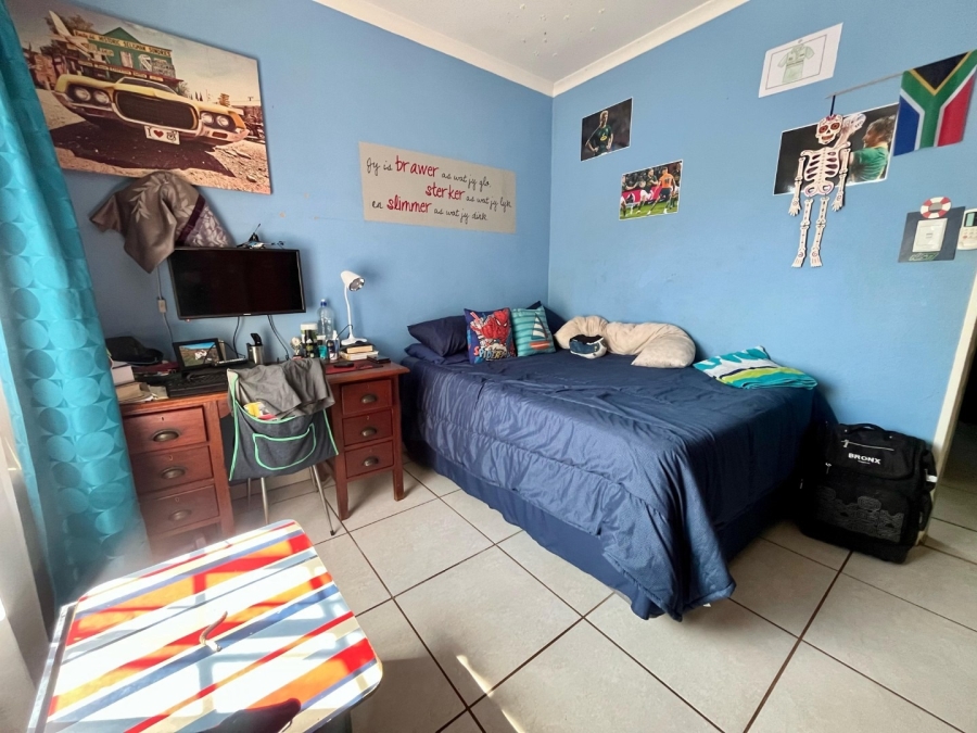 3 Bedroom Property for Sale in Waterkloof A H North West